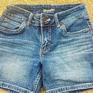 Wrangler Women's Classic Blue Jean Shorts